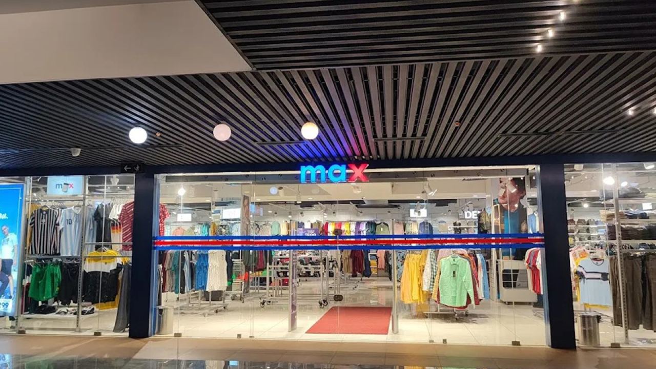 Max Fashion store at Emirates Mall in Malappuram